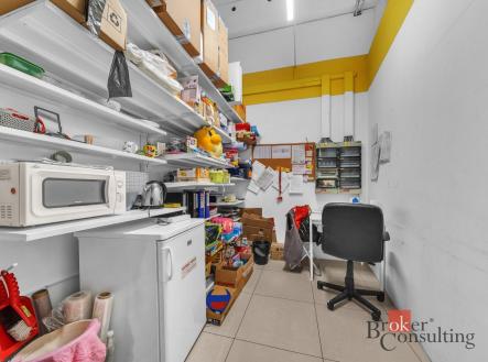 Pronájem komerčního objektu, jiný, 252,9 m²