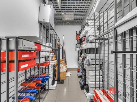 Pronájem komerčního objektu, jiný, 55,1 m²