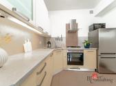 Prodej bytu, 3+kk, 68 m²