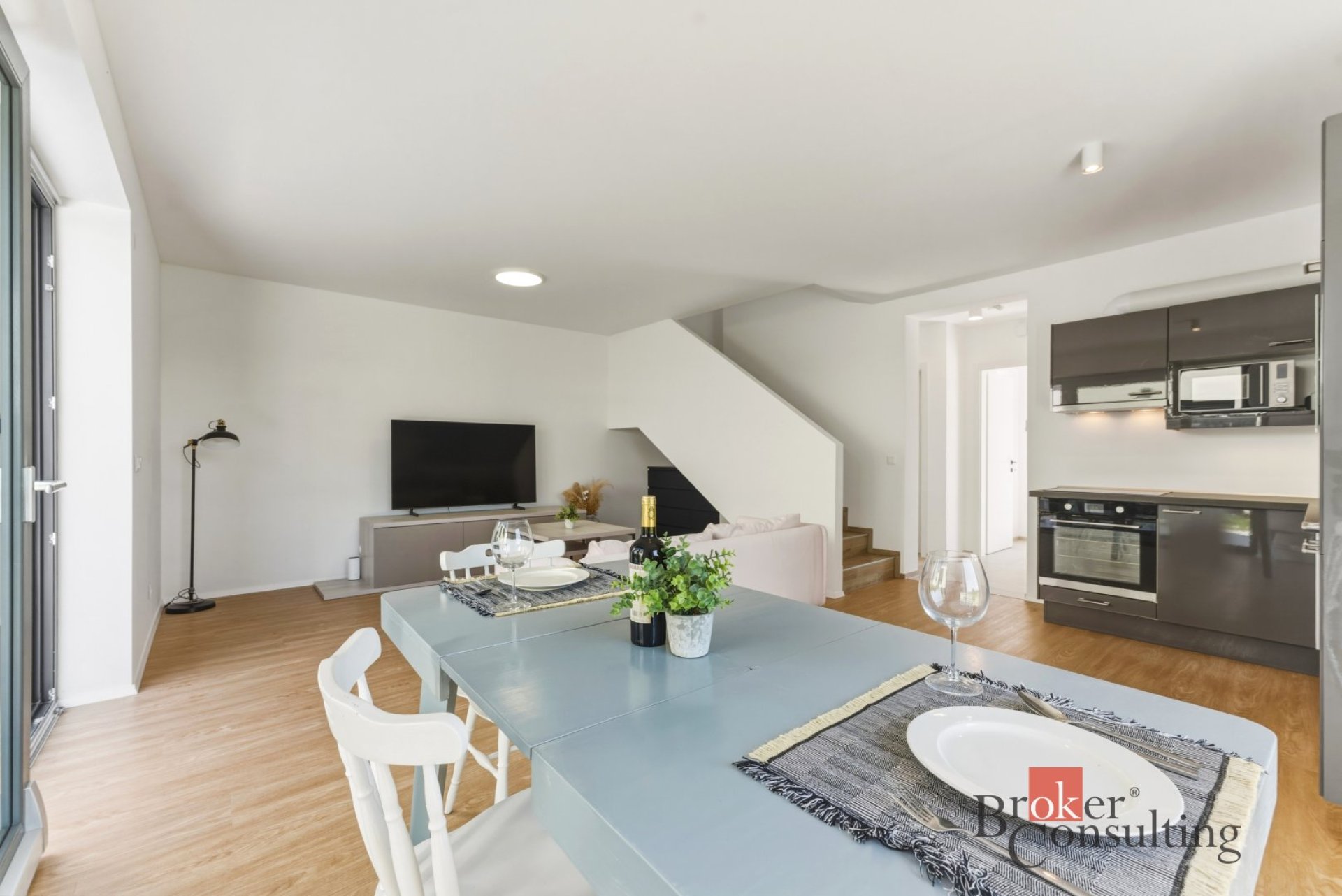Pronájem, domy/rodinný, 102 m2, Denivková 986/22, Kolovraty, 10300 Praha 10 [ID 85959]