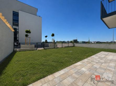 Pronájem bytu, 2+kk, 55 m²