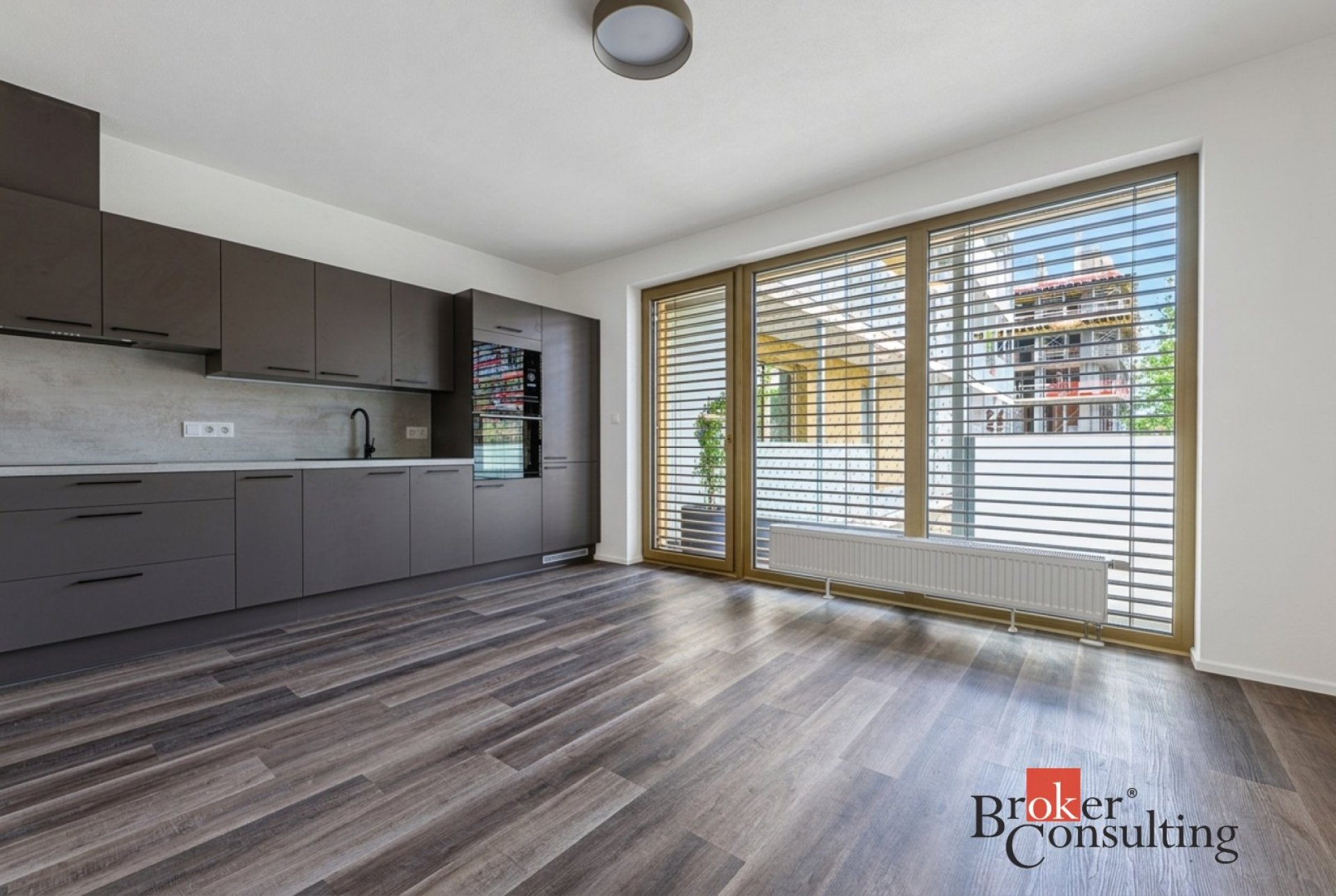 Pronájem, byty/1+kk, 40 m2, Zahradní 2854/2, 32600 Plzeň, Plzeň-město [ID 87161]