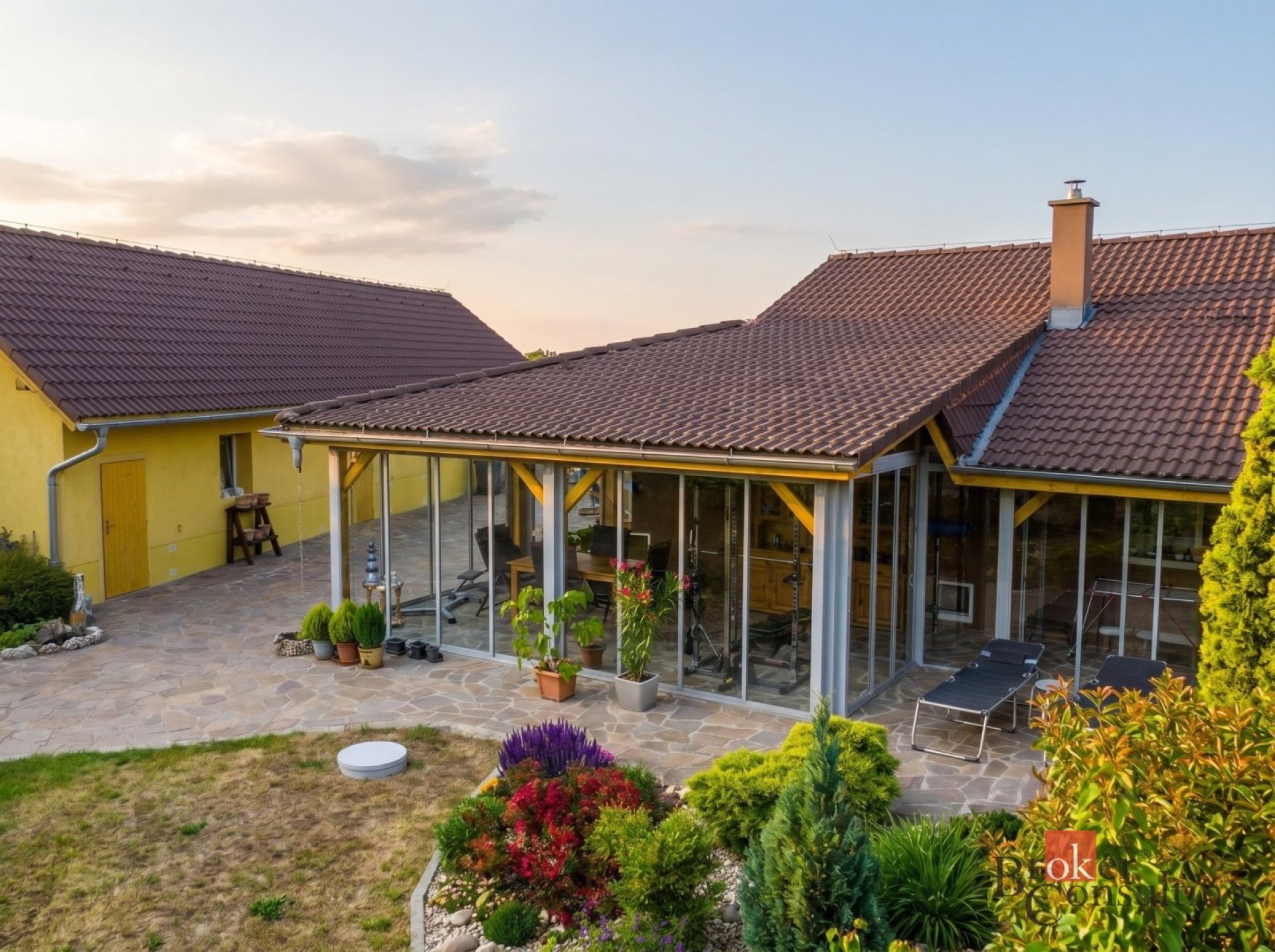 Dům pro menší rodinu nedaleko Brandýsa nad Labem