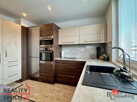 Pronájem bytu, 3+1, 78 m²