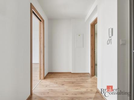 Pronájem bytu, 1+kk, 44 m²