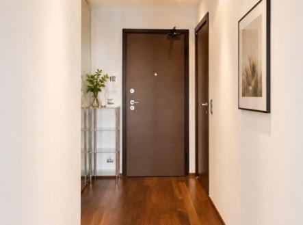 Pronájem bytu, 2+kk, 53 m²