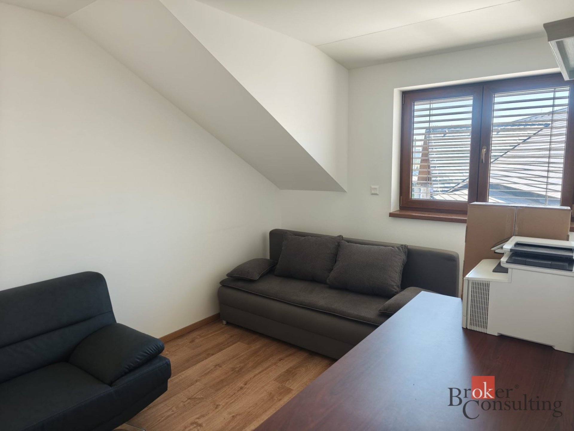 Pronájem, byty/2+kk, 35 m2, Domažlická 1225/167, Skvrňany, 31800 Plzeň 3 [ID 82276]
