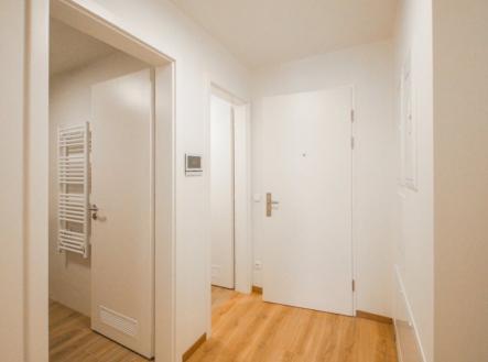 Pronájem bytu, 1+kk, 35 m²
