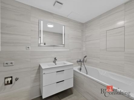 Pronájem bytu, 2+kk, 63 m²