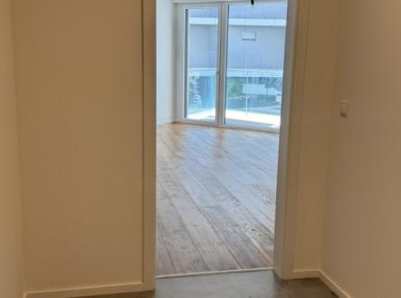 Pronájem bytu, 1+kk, 38 m²