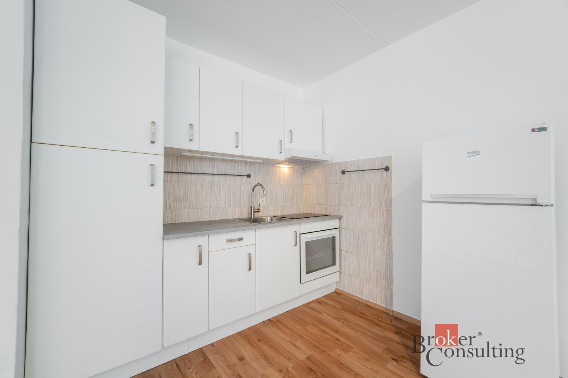 Pronájem, byty/1+kk, 32 m2, Blatnická 4219/4, 62800 Brno, Brno-město [ID 87280]