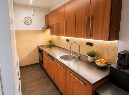 Prodej bytu, 3+kk, 81 m²