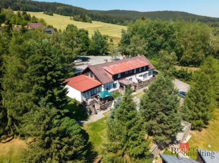 Prodej komerčního objektu, jiný, 1 664 m²