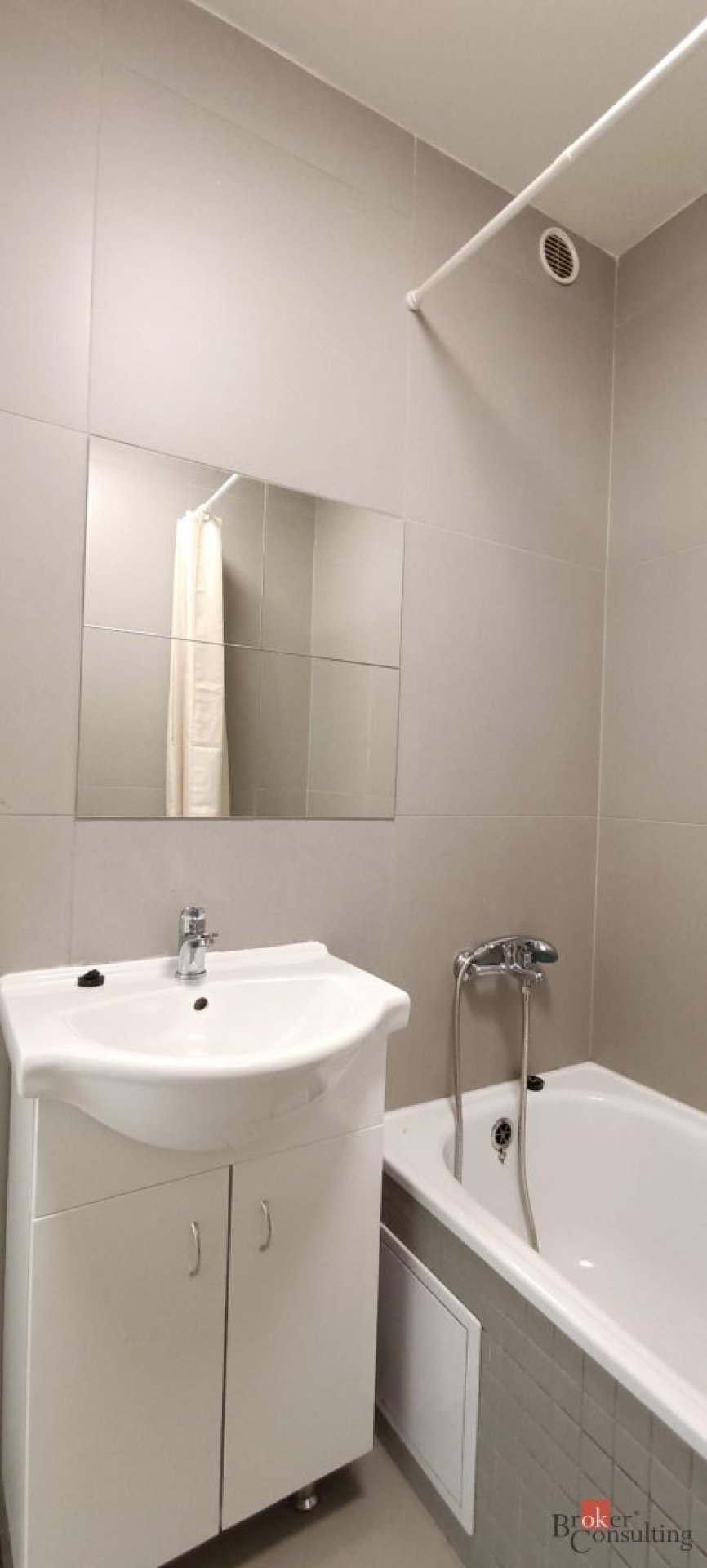 Pronájem, byty/2+1, 52 m2, Jugoslávská 2817/39, Zábřeh, 70030 Ostrava-Jih [ID 87717]