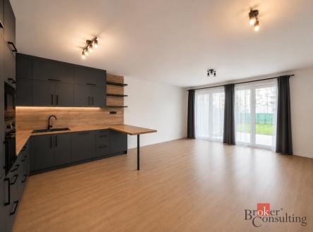 Pronájem bytu, 2+kk, 62 m²