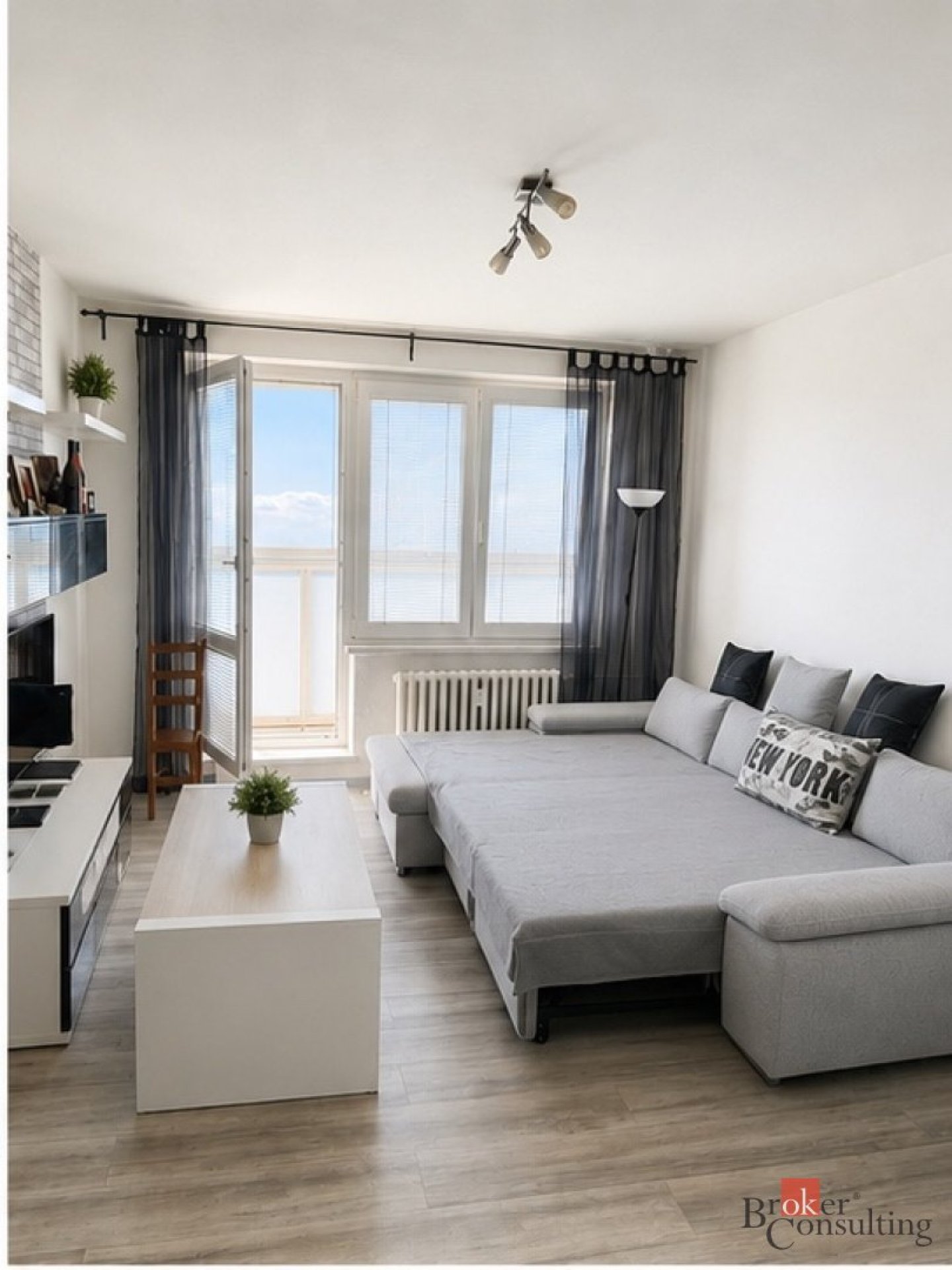 Převod dr. podílu, byty/1+kk, 33 m2, Výškovická 508/178, 70030 Ostrava, Ostrava-město [ID 87389]