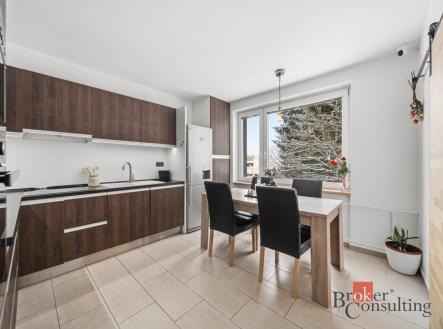 Pronájem bytu, 2+1, 51 m²