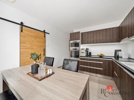 Pronájem bytu, 2+1, 51 m²