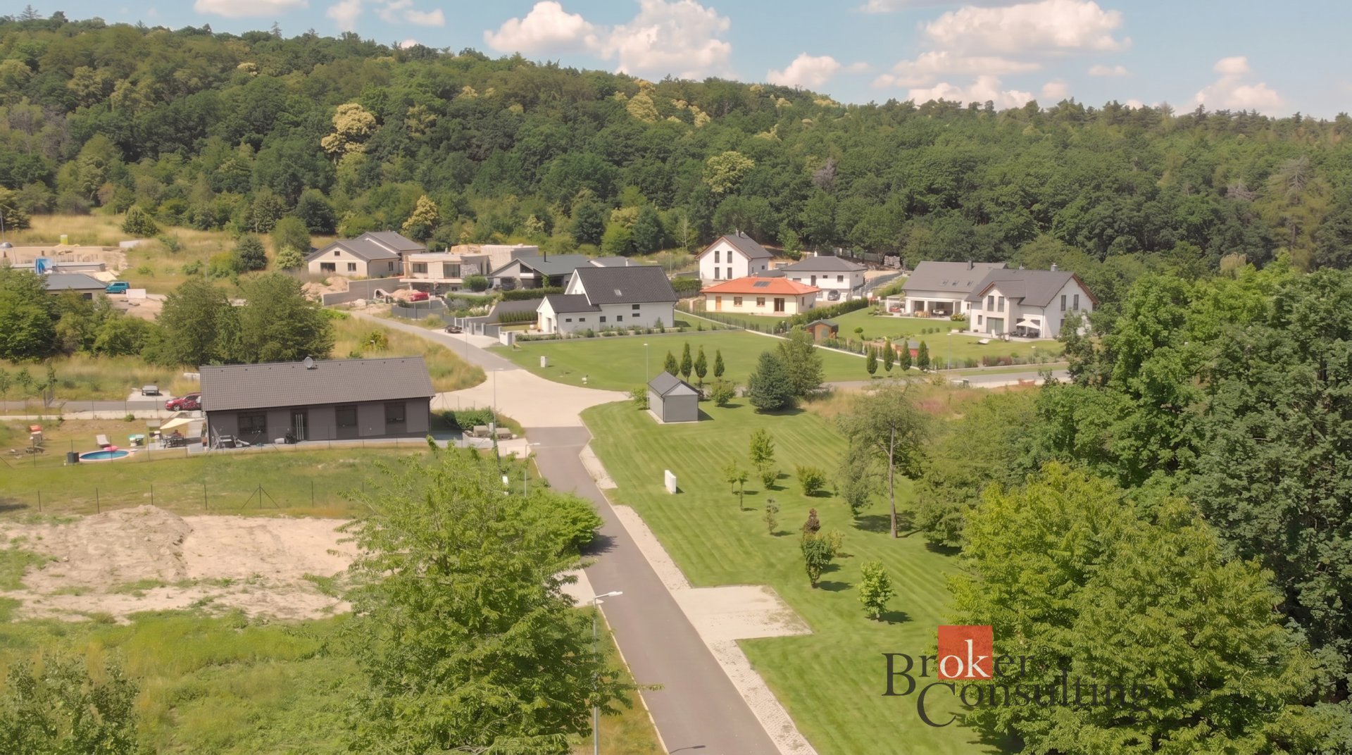 Prodej, pozemky/bydlení, 710 m2, Chomutov, Chomutov [ID 86976]