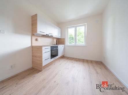 Pronájem bytu, 1+1, 37,5 m²