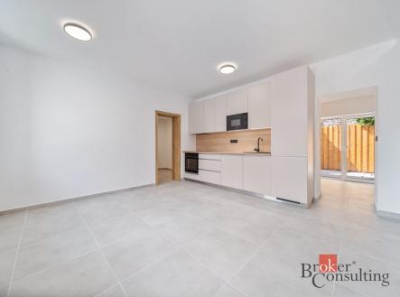 Pronájem bytu, 2+kk, 57 m²