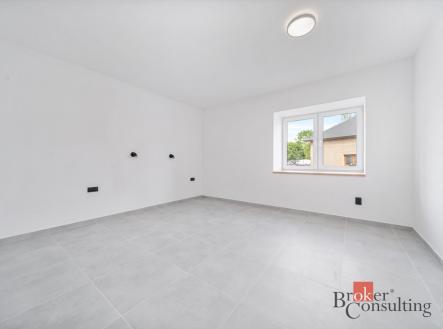Pronájem bytu, 2+kk, 57 m²