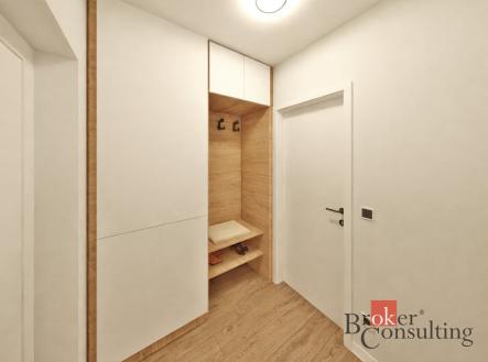 Prodej bytu, 1+kk, 30,4 m²
