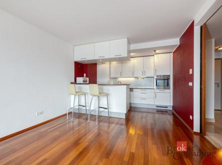 Pronájem bytu, 2+kk, 60 m²