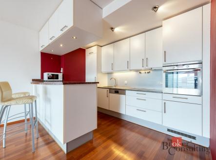 Pronájem bytu, 2+kk, 60 m²