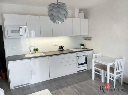 Pronájem bytu, 2+kk, 44,2 m²