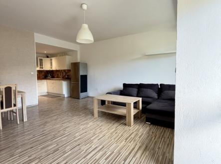 Pronájem bytu, 2+1, 60 m²