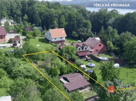 Prodej pozemku pro bydlení, 1 016 m²