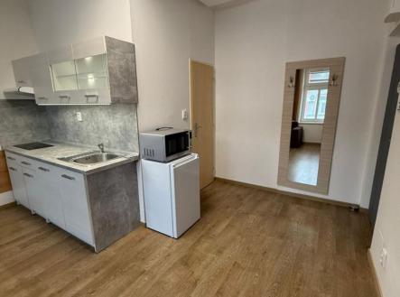 Pronájem bytu, 2+kk, 32 m²