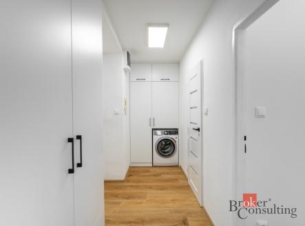 Pronájem bytu, 1+1, 38 m²