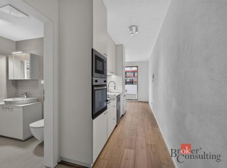 Pronájem bytu, 1+kk, 30,53 m²