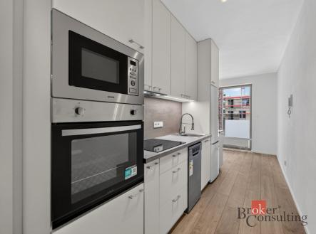 Pronájem bytu, 1+kk, 30,53 m²