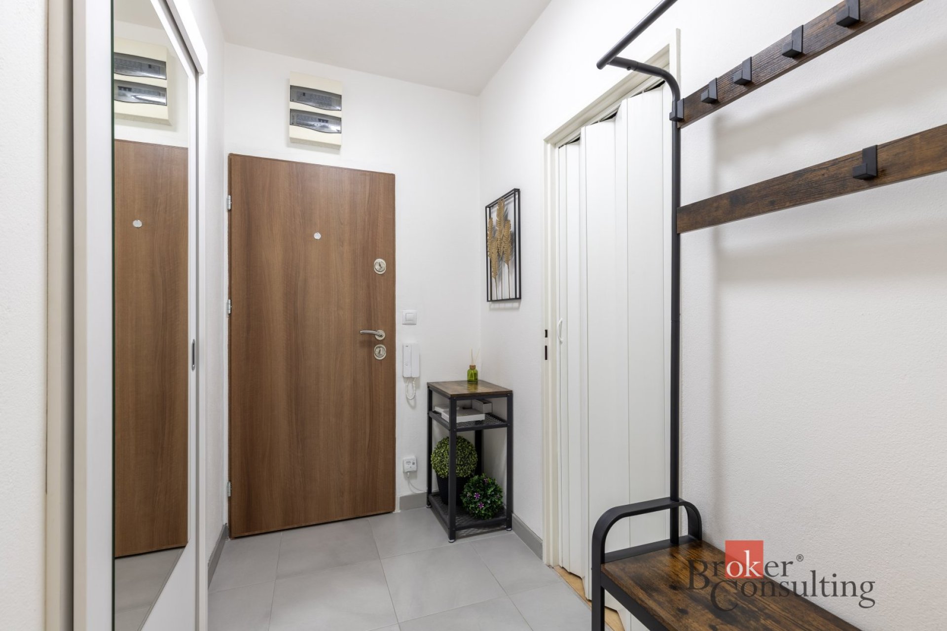 Prodej, byty/1+kk, 38 m2, 68301 Velešovice, Vyškov [ID 87516]