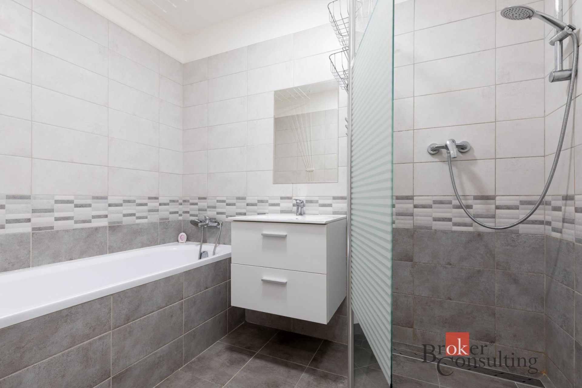 Pronájem bytu 3+1 s balkonem, 67 m2, Hlučín, ČS. armády 28