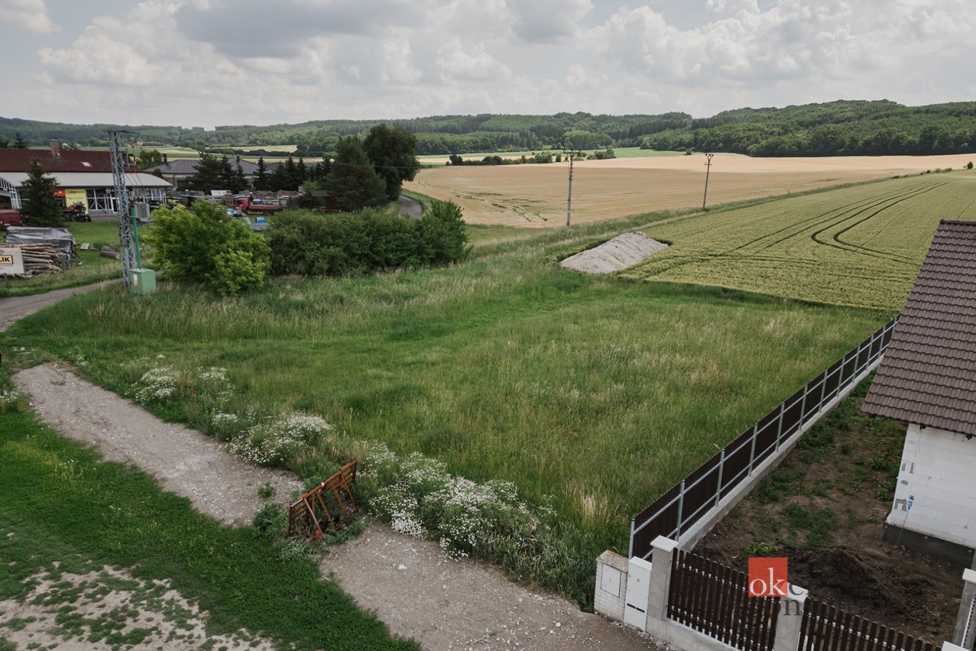 Stavební pozemek 914 m² – klidná lokalita v blízkosti Mladé Boleslavi
