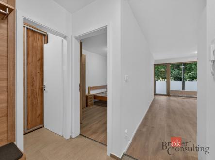 Pronájem bytu, 2+kk, 55,82 m²