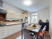 Pronájem bytu, 5+1, 124 m²