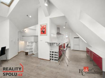 Pronájem bytu, 1+kk, 58 m²
