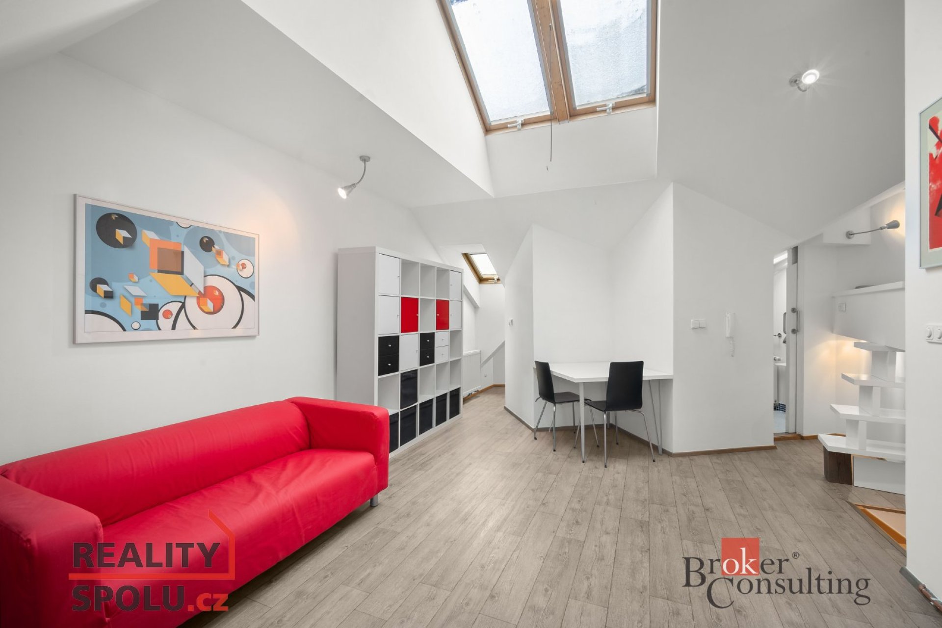 Pronájem atypického bytu, 58 m² – Praha 10, Vršovice (Bulharská 996/20)