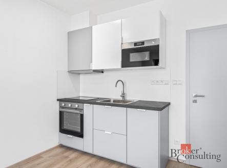 Pronájem bytu, 1+kk, 33,25 m²