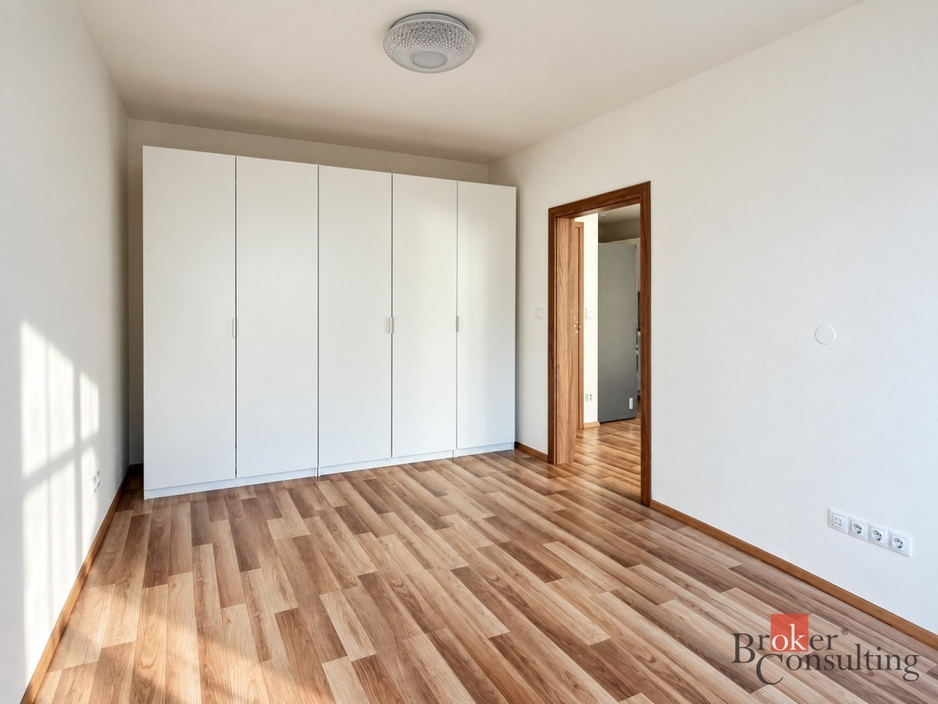 Prodej, byty/2+kk, 52 m2, Pod radnicí 1328/1, Košíře, 15000 Praha 5 [ID 88992]
