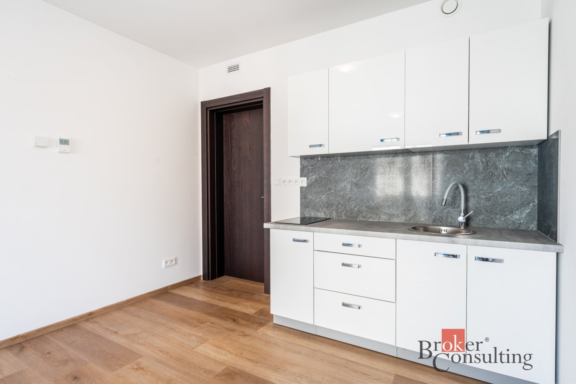 Pronájem, byty/1+kk, 31 m2, Třída Jiřího Pelikána 1391/10, 77900 Olomouc, Olomouc [ID 90473]
