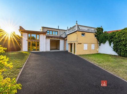 Rodinný dům 5+kk s velkými prostory u Kladna - Velké Přítočno
