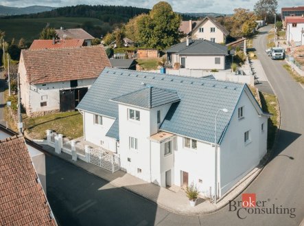 Prodej rodinného domu 5+1, pozemek 1045 m2, Újezd u Domažlic