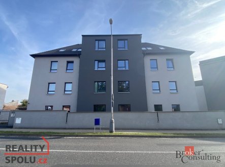 Pronájem bytu, 4+kk, 80 m²