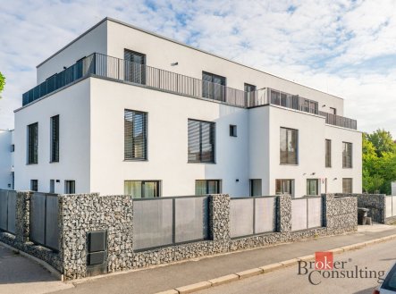 Pronájem bytu, 1+kk, 35 m²